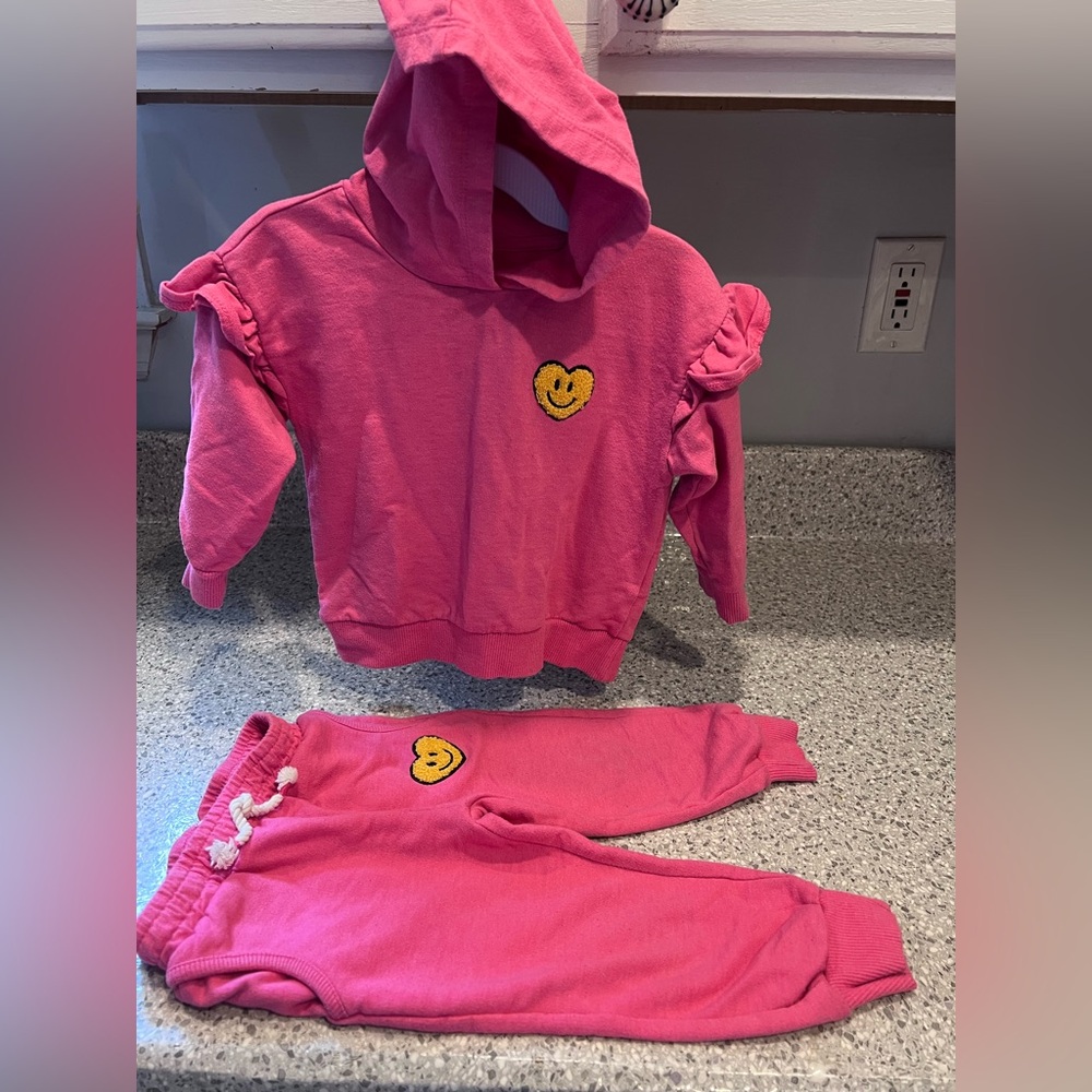 Jessica Simpson Girls Pink Hoodie & Jogger Set with Smiley Heart Patch